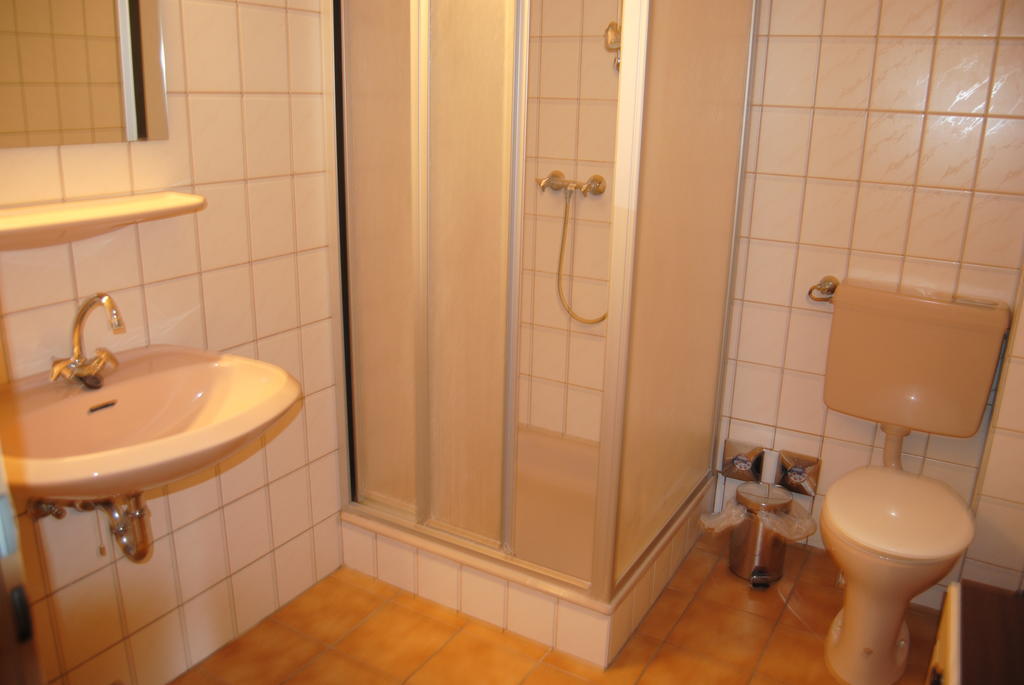 Gut Dankerode Lägenhet Dankerode  Rum bild